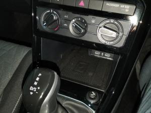 Volkswagen T-CROSS 1.0 TSI Life DSG - Image 17