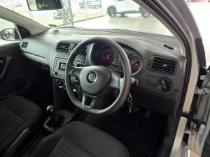 Volkswagen Polo Vivo 1.4 Trendline - Image 8