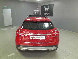 Mercedes-Benz GLA 220 CDI automatic 4MATIC - Image 4