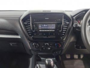 Isuzu D-Max 1.9TD double cab L 4x4 manual - Image 10