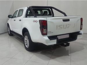 Isuzu D-Max 1.9TD double cab L 4x4 manual - Image 3
