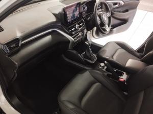 Suzuki Grand Vitara 1.5 Hybrid GLX AllGrip - Image 7