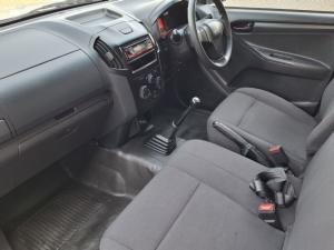 Isuzu D-Max Gen 6 250c single cab Fleetside - Image 11