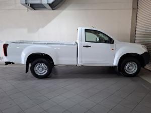Isuzu D-Max Gen 6 250c single cab Fleetside - Image 4