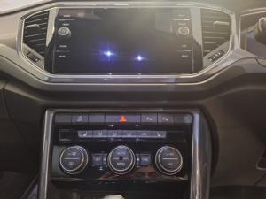 Volkswagen T-Roc 2.0TSI 140kW 4Motion R-Line - Image 10