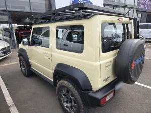 Suzuki Jimny 1.5 GLX AllGrip 3-door manual - Image 4