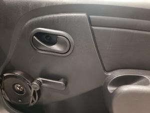 Nissan NP200 1.6i safety pack (aircon) - Image 14