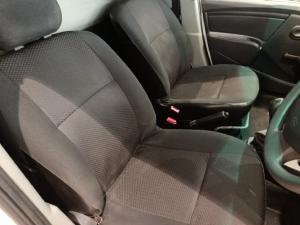 Nissan NP200 1.6i safety pack (aircon) - Image 7