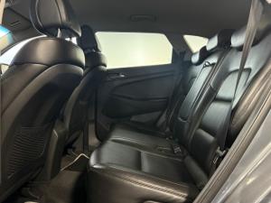 Hyundai Tucson 2.0 Premium auto - Image 12