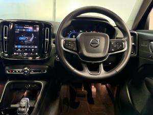 Volvo XC40 B4 Ultimate Dark - Image 16