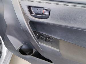 Toyota Corolla Quest 1.8 Plus manual - Image 18