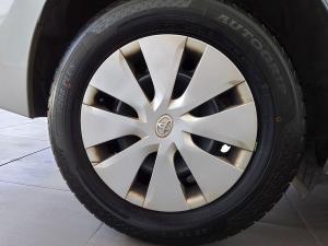 Toyota Corolla Quest 1.8 Plus manual - Image 9