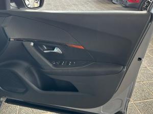 Peugeot 2008 1.2T Active auto - Image 11