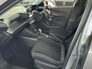 Peugeot 2008 1.2T Active auto - Image 9