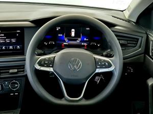 Volkswagen Polo hatch 1.0TSI - Image 13