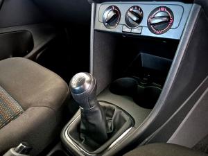 Volkswagen Polo Vivo hatch 1.4 Trendline - Image 16
