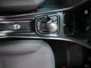 Suzuki Ciaz 1.5 GL manual - Image 16