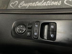 Hyundai Staria 2.2D Executive 9-seater - Image 12
