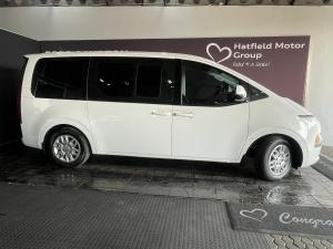 Hyundai Staria 2.2D Executive 9-seater - Image 5