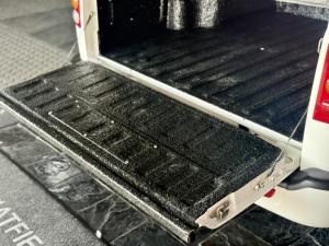 Mahindra Pik Up 2.2CRDe double cab S6 Karoo auto - Image 17