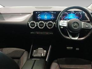 Mercedes-Benz GLA GLA200d Progressive - Image 11