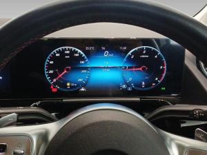 Mercedes-Benz GLA GLA200d Progressive - Image 13