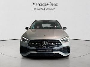 Mercedes-Benz GLA GLA200d Progressive - Image 2