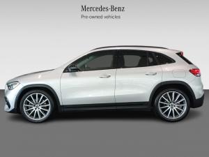 Mercedes-Benz GLA GLA200d Progressive - Image 4