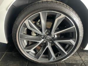 Toyota Corolla 2.0 XR - Image 16