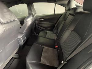 Toyota Corolla 2.0 XR - Image 9