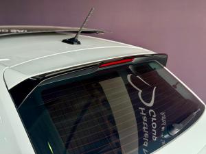 Volkswagen Polo hatch 1.0TSI R-Line - Image 10