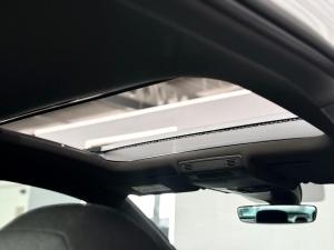Volkswagen Polo hatch 1.0TSI R-Line - Image 13
