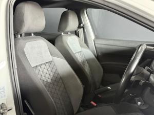 Volkswagen Polo hatch 1.0TSI R-Line - Image 24