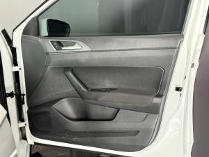 Volkswagen Polo hatch 1.0TSI R-Line - Image 30