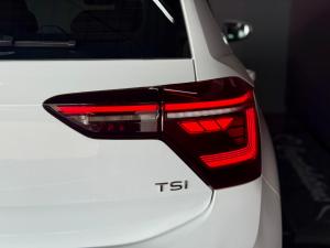 Volkswagen Polo hatch 1.0TSI R-Line - Image 7