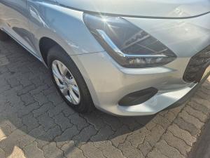 Suzuki Swift 1.2 GL+ manual - Image 7