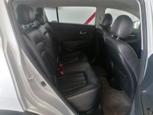 Kia Sportage 2.0CRDi AWD auto - Image 11