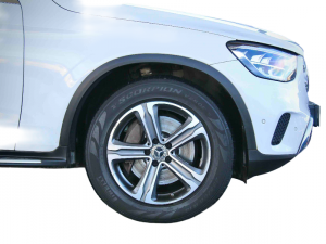 Mercedes-Benz GLC GLC300d 4Matic - Image 23