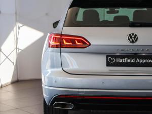 Volkswagen Touareg V6 TDI Executive R-Line - Image 13