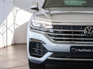 Volkswagen Touareg V6 TDI Executive R-Line - Image 7