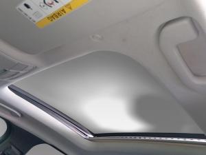 Mercedes-Benz C-Class C220d - Image 16
