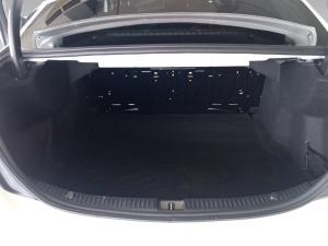 Mercedes-Benz C-Class C220d - Image 9