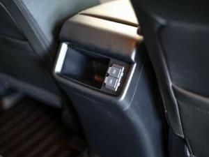 Isuzu mu-X 3.0TD LSE 4x4 - Image 17