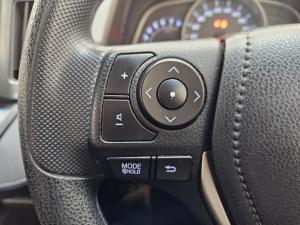 Toyota RAV4 2.0 GX auto - Image 9