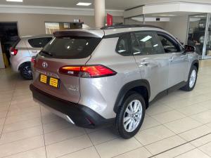Toyota Corolla Cross 1.8 Hybrid XS - Image 2