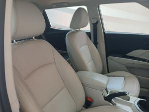 Mahindra XUV300 1.5TD W8 - Image 13