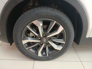 Mahindra XUV300 1.5TD W8 - Image 14