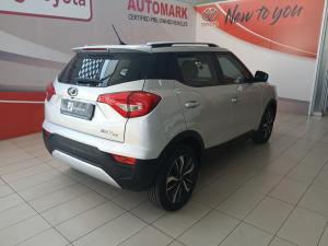 Mahindra XUV300 1.5TD W8 - Image 2