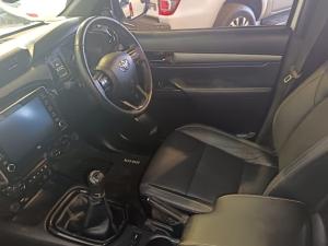 Toyota Hilux 2.8GD-6 double cab 4x4 Legend manual - Image 7