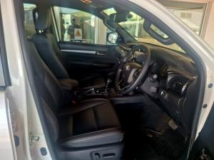 Toyota Hilux 2.8GD-6 double cab 4x4 Legend auto - Image 7